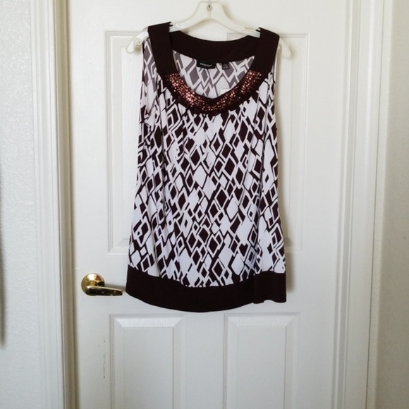 Avenue Tops - AVENUE NWT BROWN/WHITE SEQUIN & BEADED TOP Avenue Tops - AVENUE NWT BROWN/WHITE SEQUIN & BEADED TOP